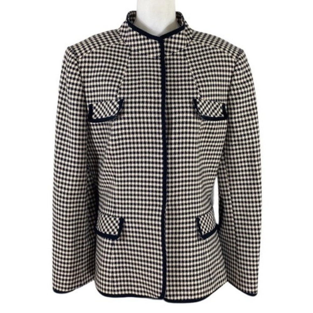 Tahari black ivory beige wool houndstooth check plaid knit snap button jacket 10